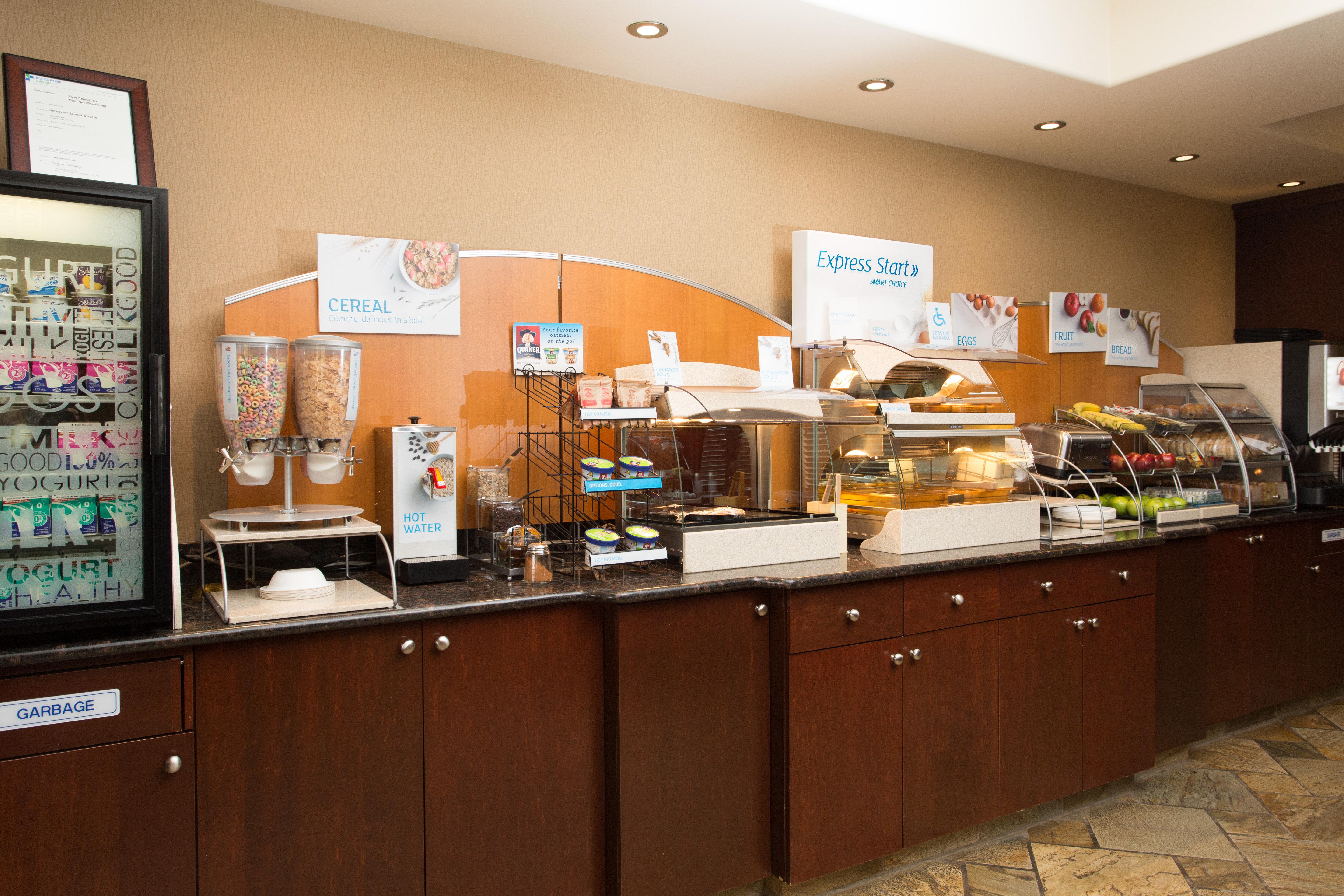 Holiday Inn Express & Suites Whitecourt By Ihg Dış mekan fotoğraf