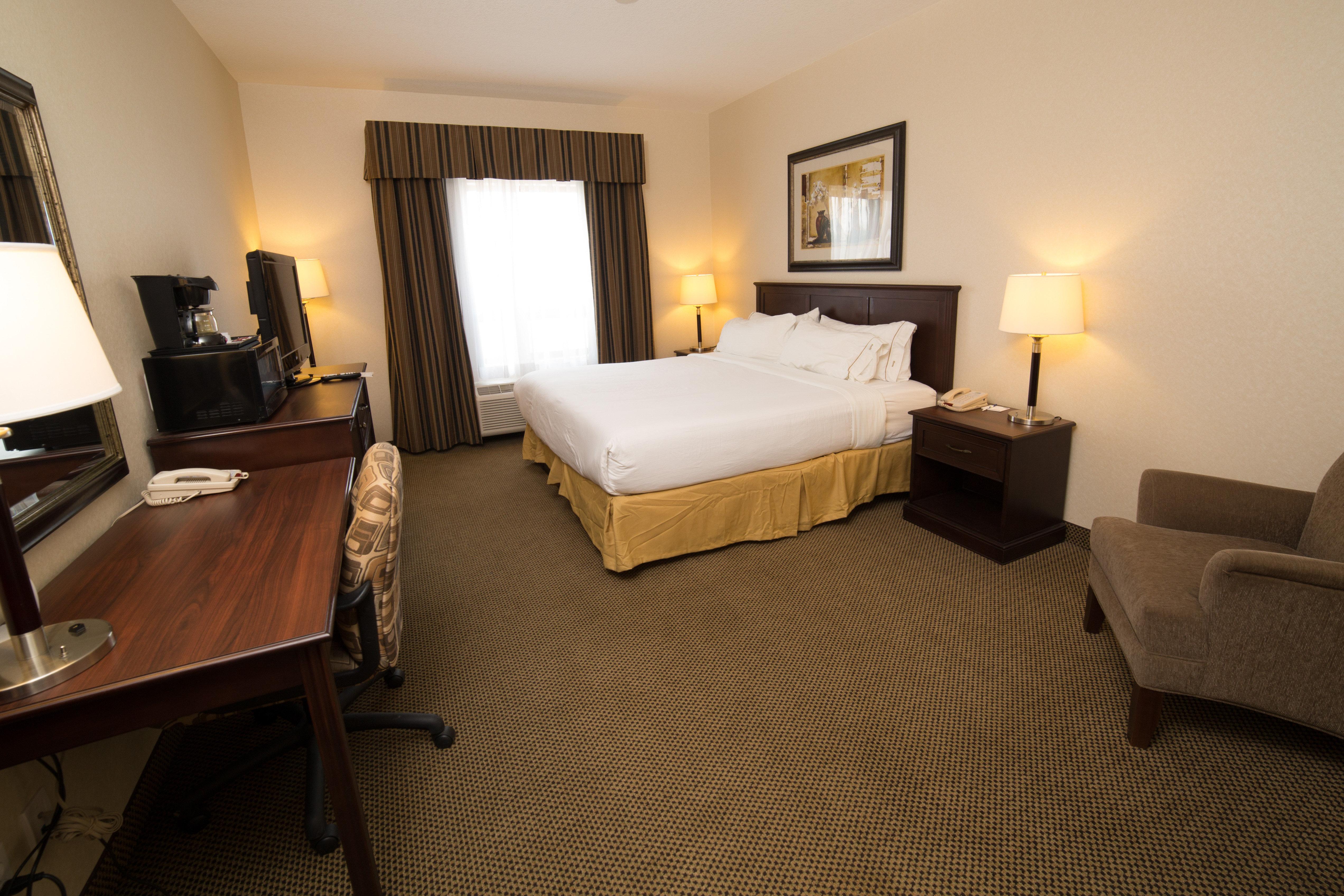 Holiday Inn Express & Suites Whitecourt By Ihg Dış mekan fotoğraf