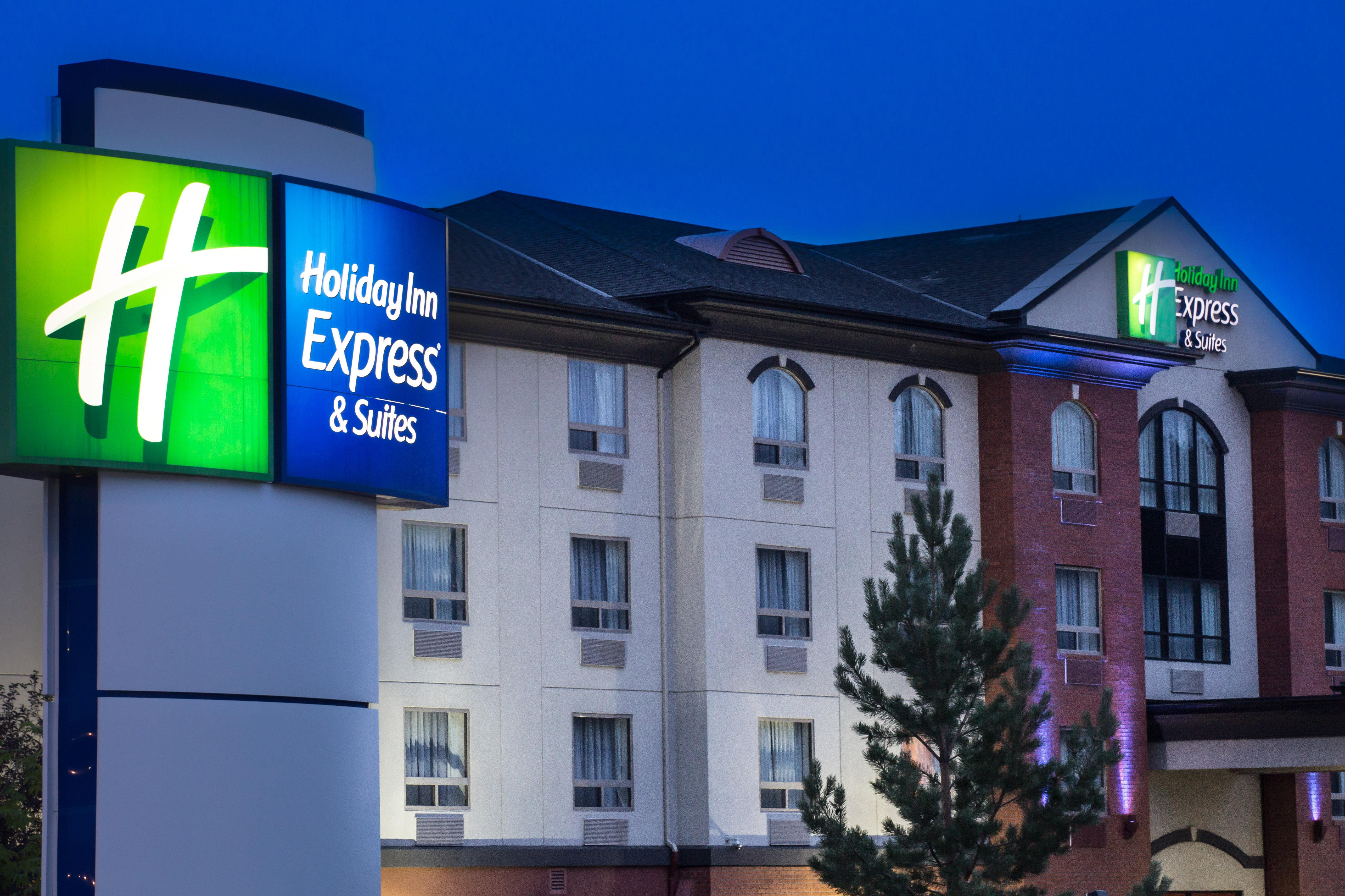 Holiday Inn Express & Suites Whitecourt By Ihg Dış mekan fotoğraf