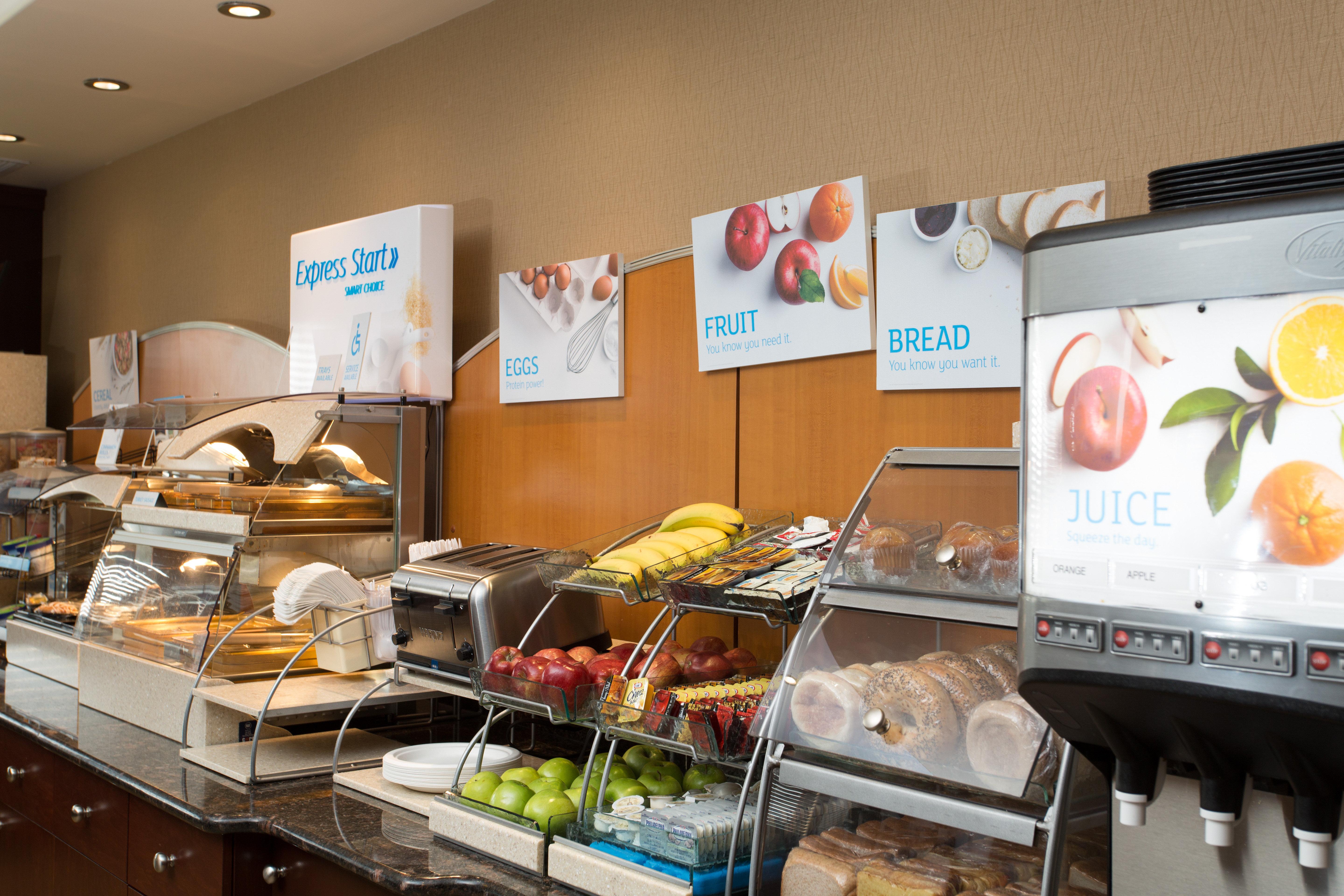Holiday Inn Express & Suites Whitecourt By Ihg Dış mekan fotoğraf