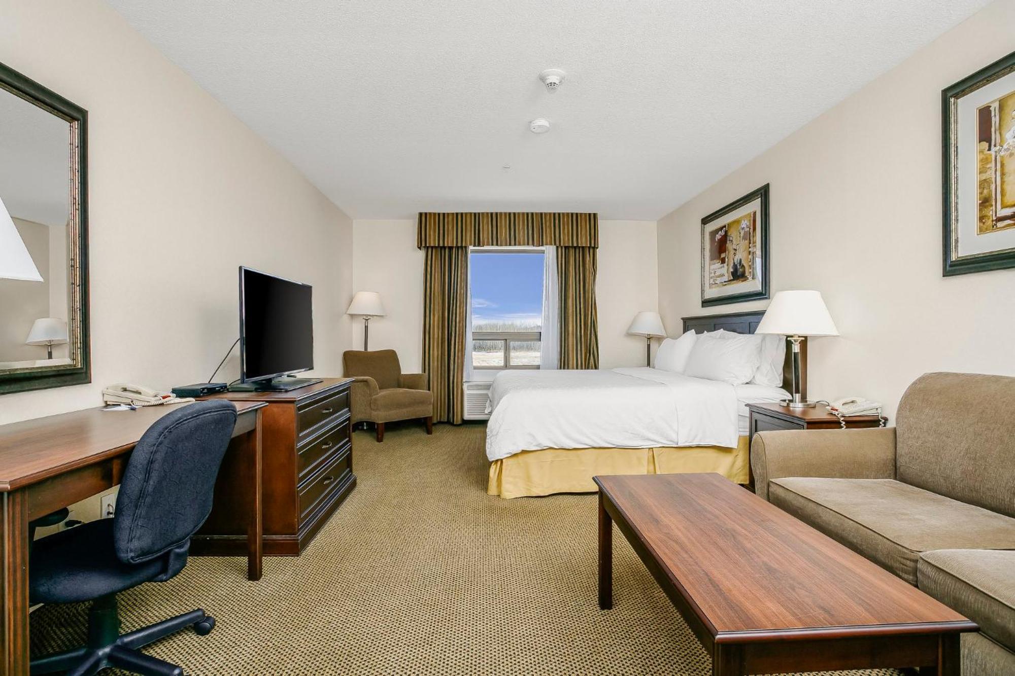 Holiday Inn Express & Suites Whitecourt By Ihg Dış mekan fotoğraf
