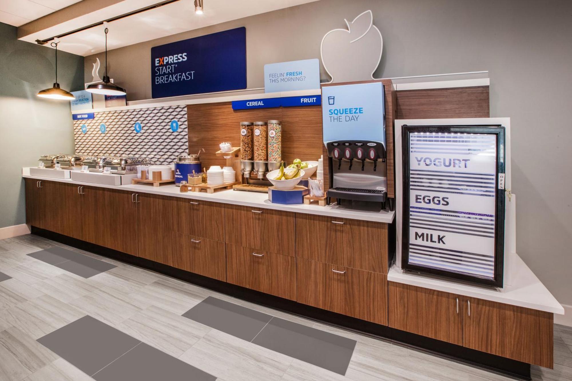 Holiday Inn Express & Suites Whitecourt By Ihg Dış mekan fotoğraf